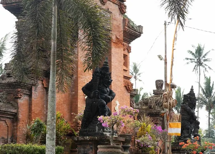 Puri Lumbung Village Guest house Payangan