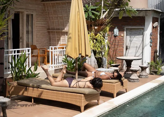 Puri Lumbung Village Guest house